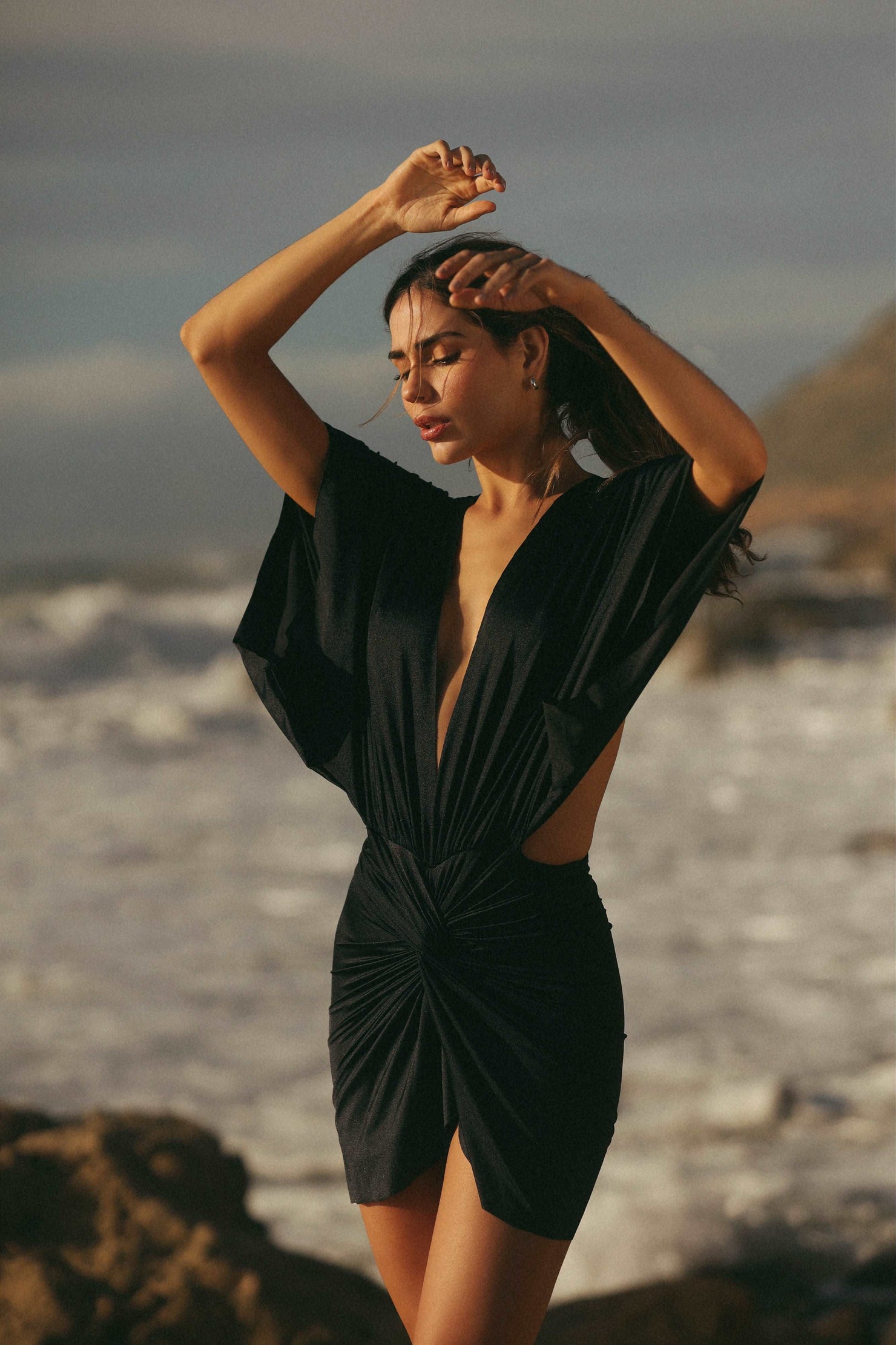 GLOSSY BLACK SAND DRESS