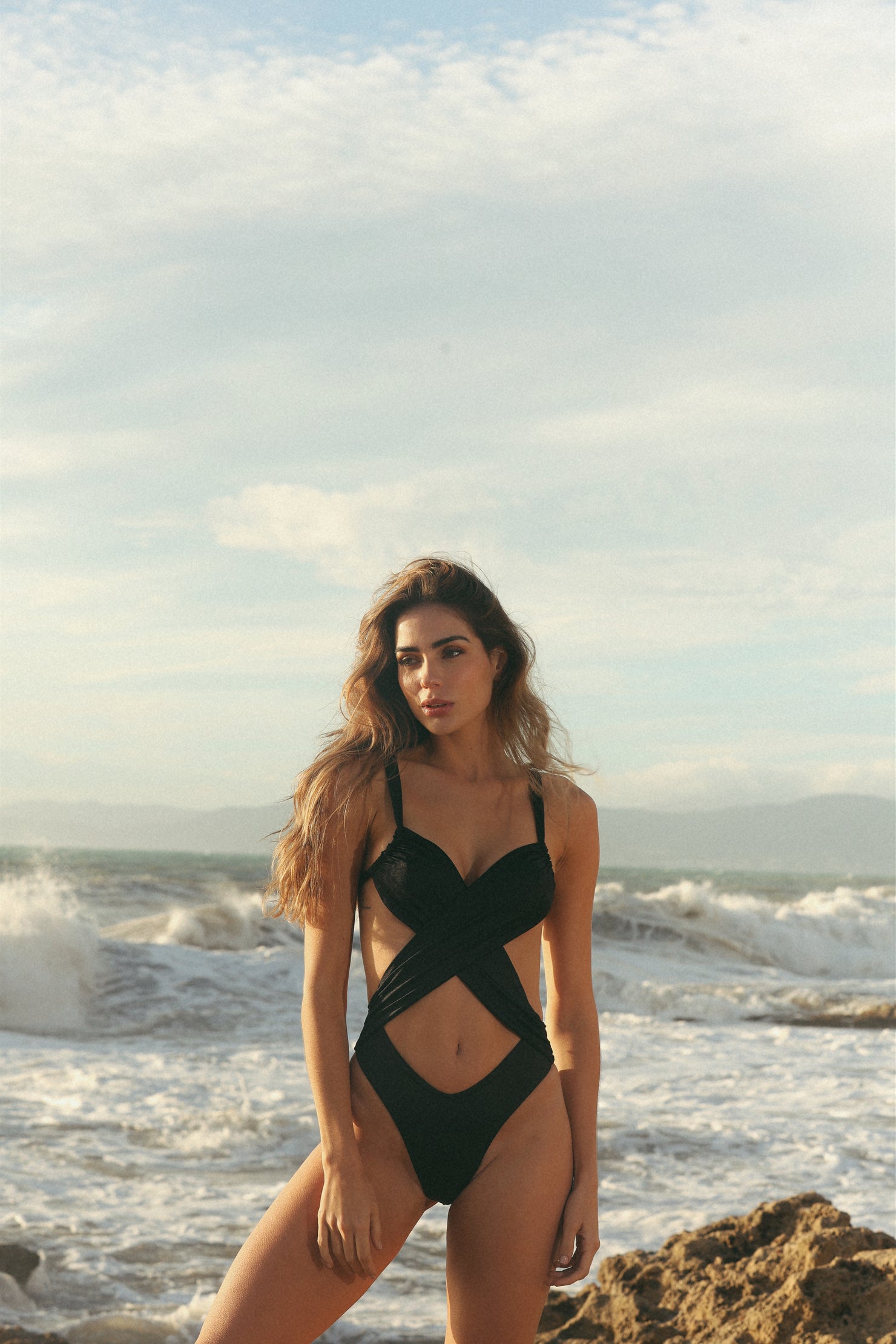 GLOSSY BLACK CROSSED ONE PIECE